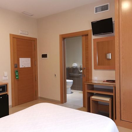 Hostal Acueducto Los Milagros Mérida Zewnętrze zdjęcie