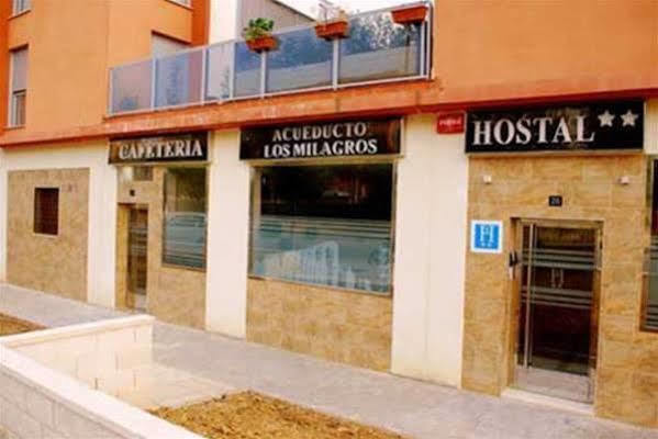 Hostal Acueducto Los Milagros Mérida Zewnętrze zdjęcie